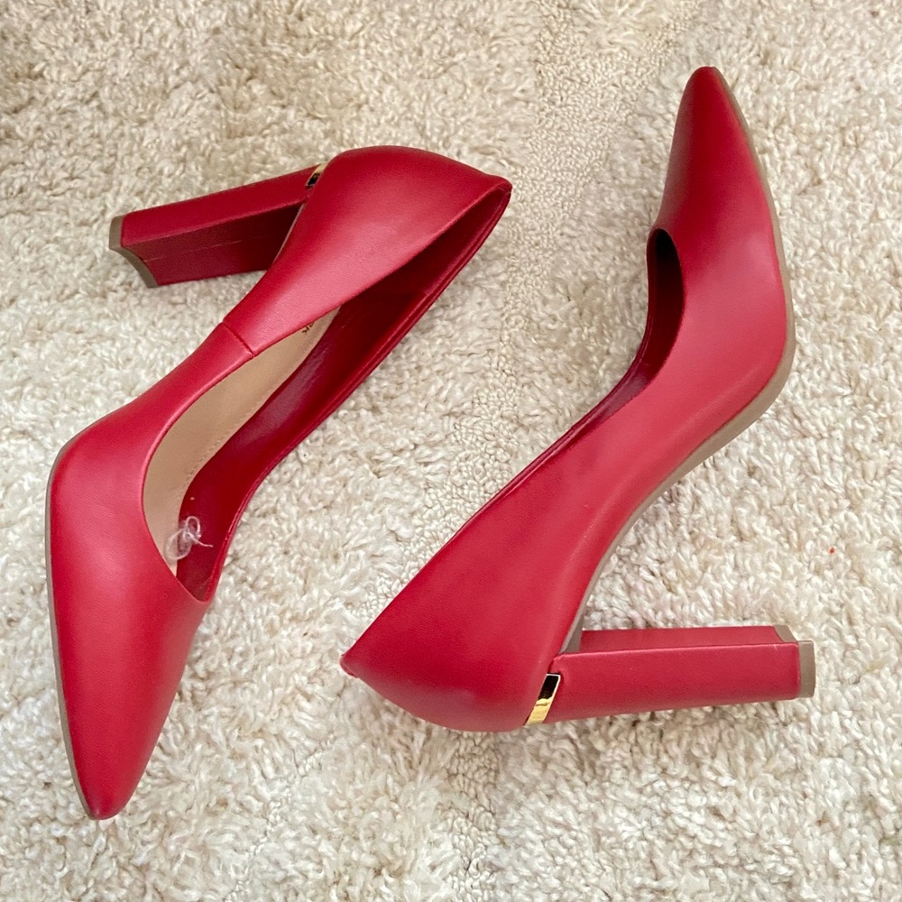 MARC NEW YORK Red pointed toe block heel pumps with gold detailing